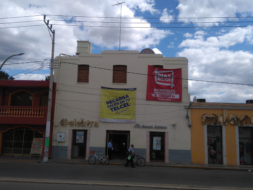 Elektra, Av. 20, 92, Centro, 24900 Calkiní, Camp., México, Tienda de artículos para el hogar | CAMP