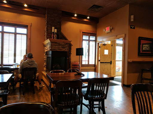 Bar & Grill «T-Box Bar & Grill», reviews and photos, 1431 147th Ave NE, Ham Lake, MN 55304, USA