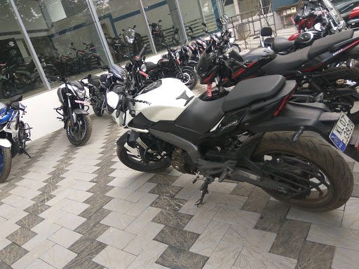 Popular Bajaj, 40/2808A, N.H Byepass, Near PipeLine Junction, Padivattom, Anjumana, Ernakulam, Kerala 682024, India, Motorbike_Parts_Shop, state KL