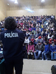 Foram dados aos alunos conselhos de segurança