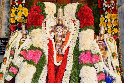 Sri Prasanna Lakshmi Venkateshwara Temple, Geetha Rd, Swarna Nagar, Kolar Gold Fields, Karnataka 563122, India, Place_of_Worship, state KA