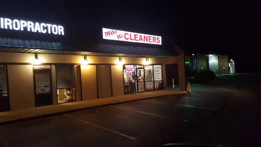 Dry Cleaner «Mile Hi Cleaners», reviews and photos, 4575 S Chambers Rd, Aurora, CO 80015, USA