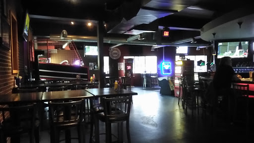 Bar & Grill «US12 American Bar & Grill», reviews and photos, 34824 W Michigan Ave, Wayne, MI 48184, USA