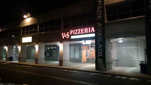 Pizza Restaurant «V & S Pizzeria», reviews and photos, 415 S Oxford Valley Rd, Fairless Hills, PA 19030, USA