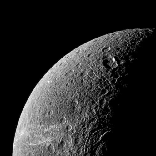 Theres Oxygen Around Dione Saturns Wispy Moon