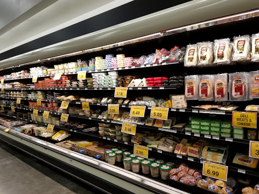 Grocery Store «Food Source», reviews and photos, 430 Elkhorn Blvd, Rio Linda, CA 95673, USA