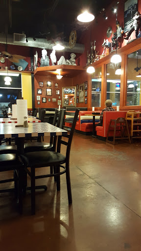 Hamburger Restaurant «Fuddruckers», reviews and photos, 1732 S Loop 288 #130, Denton, TX 76205, USA