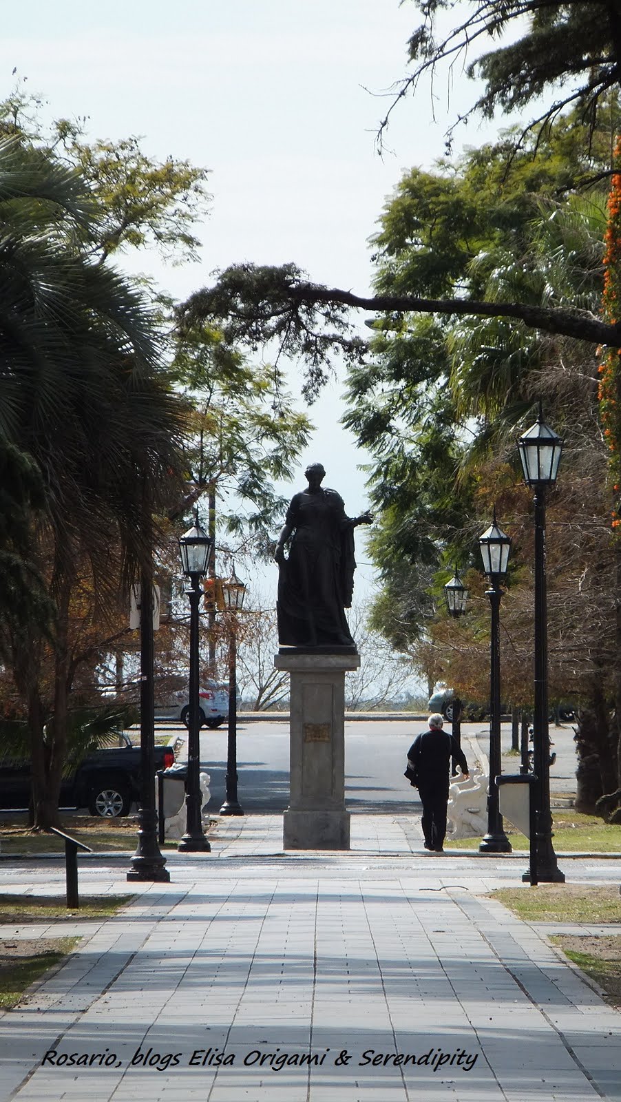 Boulevard Oroño, Rosario, Argentina, Elisa N, Blog de Viajes, Lifestyle, Travel