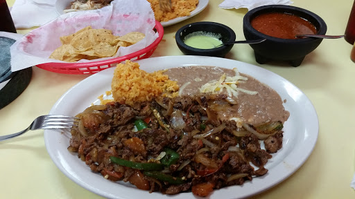 Mexican Restaurant «Los Arcos Restaurant», reviews and photos, 1707 W Algonquin Rd, Mt Prospect, IL 60056, USA
