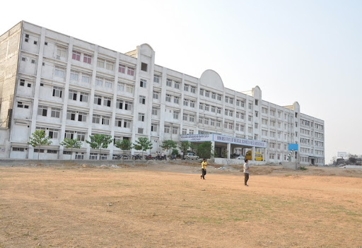RVM INSTITUTE OF MEDICAL SCIENCES AND RESEARCH CENTER, H.No.2-51/1, Mulugu Mandal, Siddipet District, Laxmakkapally, Telangana 502279, India, Medical_Centre, state TS