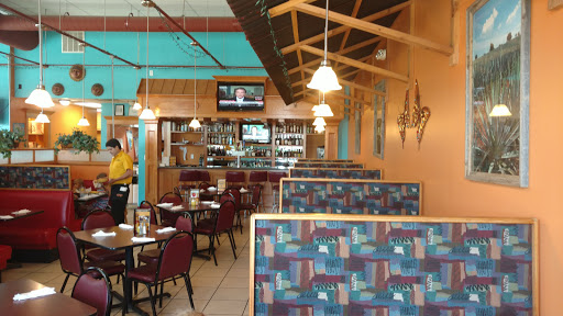 Restaurant «La Carreta Mexican Restaurant», reviews and photos, 121 Express Ln, Lansing, KS 66043, USA