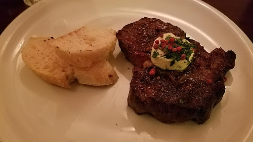 Kleine Welt - Steak Bar