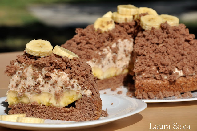 Tort musuroi cu banane si cacao