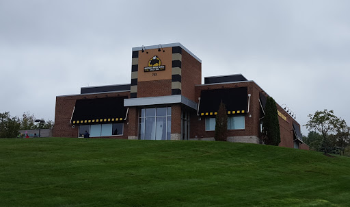 Chicken Wings Restaurant «Buffalo Wild Wings», reviews and photos, 703 Poquonock Ave, Windsor, CT 06095, USA
