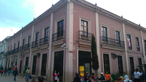 Banco Santander, Francisco I. Madero, Zona Centro, 29200 San Cristóbal de las Casas, Chis., México, Banco | CHIS