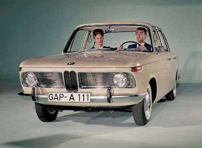 صور سيارات قديمة  BMW-1500_1962_800x600_wallpaper_01