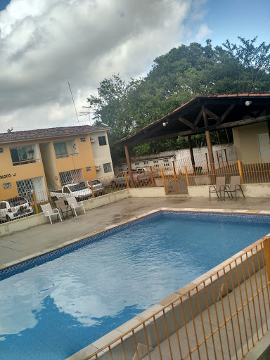 Residencial Bosque Pau Brasil, R. Constantino Avelino de Sá, 242 - Capibaribe, São Lourenço da Mata - PE, 54740-660, Brasil, Residencial, estado Pernambuco