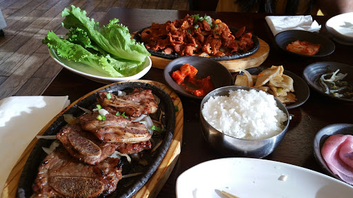 Korean Restaurant «Hot Stone Korean Kitchen», reviews and photos, 2190 N Texas St, Fairfield, CA 94533, USA