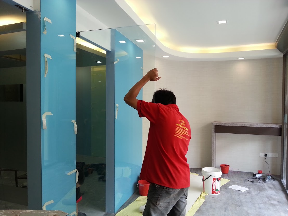 install tempered glass dorr