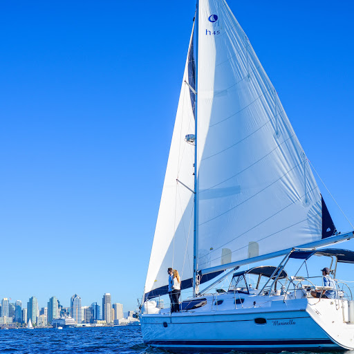 San Diego Luxury Sailing logo