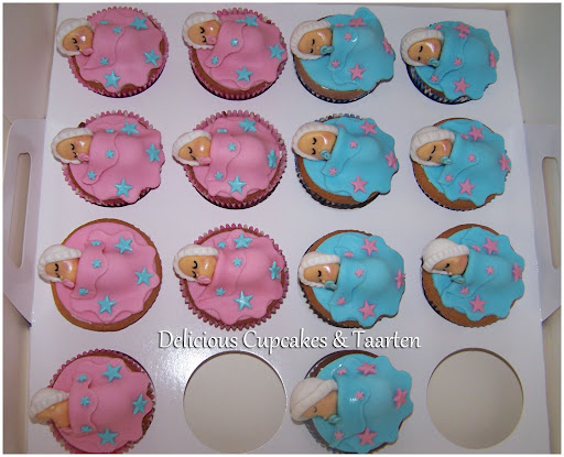 Gender Reveal Party Cupcakes.jpg