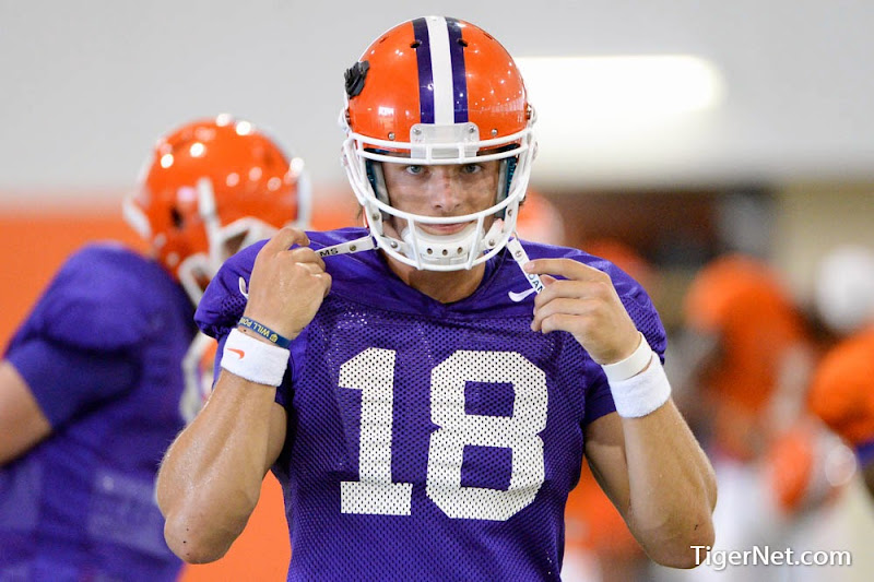 Fall Camp #5 - Full Pads Photos - 2014, Cole Stoudt, Football, Practice