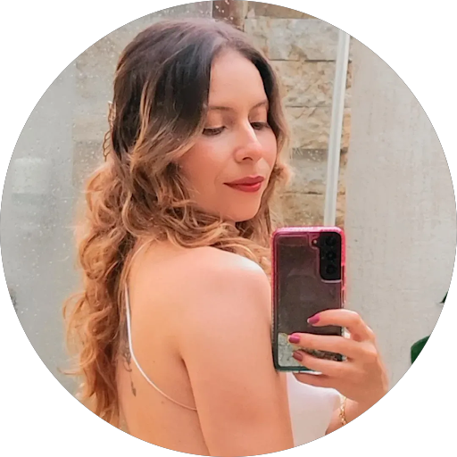 Stefannia Meneses
