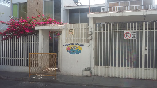 Estancia Infantil Semillitas De Amor, 38980, Av. José María Morelos 29, Zona Centro, Uriangato, Gto., México, Escuela infantil | GTO