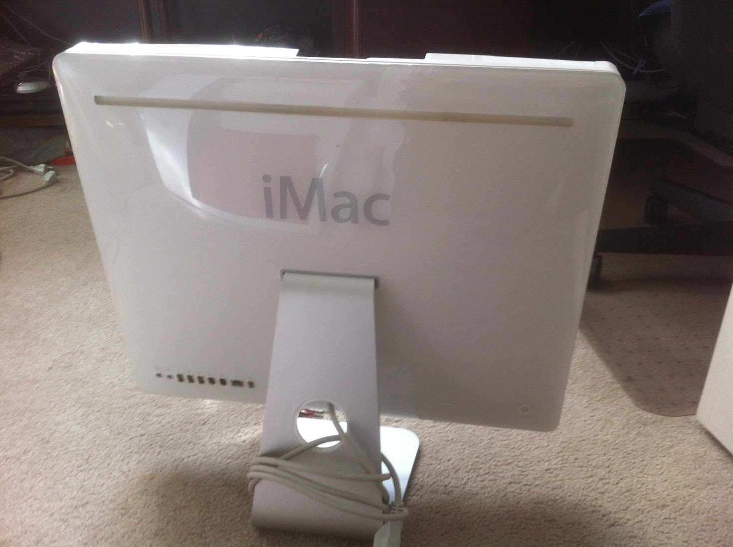 Ersterhernds iMac G5 (iSight 20 A1145) Project | tonymacx86.com