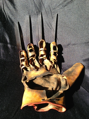 Freddy Krueger part 2 glove