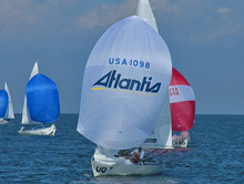 J/22 one-design sailboat- sailing at Worlds