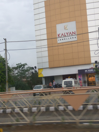 Kalyan Jewellers, No 24 - A Bds Tower ,The Mall, Mall Road, Kacheri Chowk, Opp Croma Showroom, Amritsar, Punjab 143001, India, Platinum_Jeweller, state PB
