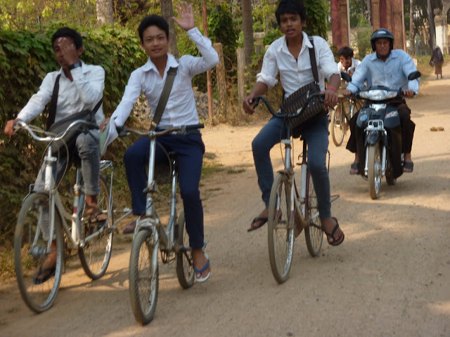 Blog de voyage-en-famille : Voyages en famille, Dans la campagne de Battambang