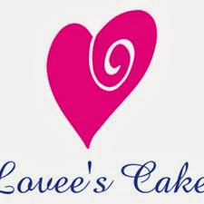 Lovee's Cakes logo