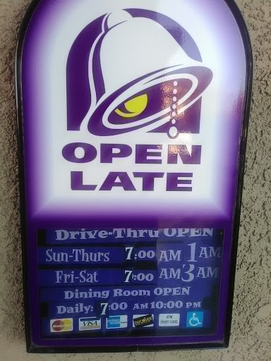 Mexican Restaurant «Taco Bell», reviews and photos, 208 W Main St, Woodland, CA 95695, USA