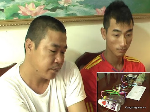 Bắt quả tang vụ "đập đá" trong khách sạn ảnh 1 Bắt quả tang vụ "đập đá" trong khách sạn ảnh 1