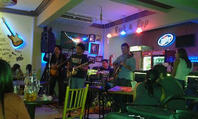 Photos of Hard Music Cafe