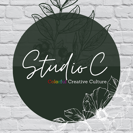 Studio C By Carolyn Romero logo