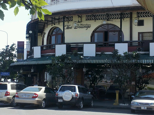 Riverside Bistro