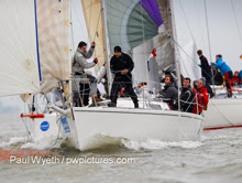 J/92s sailing Hamble winter series