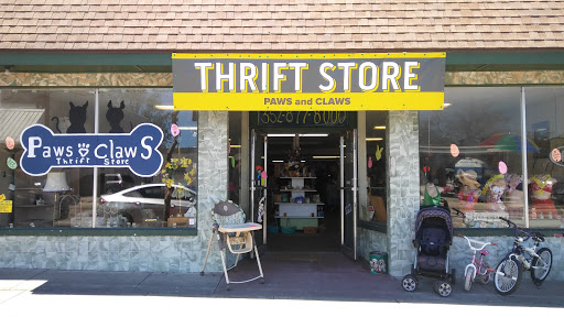 Home Goods Store «Paws & Claws Thrift Store», reviews and photos, 132 E Broad St, Groveland, FL 34736, USA