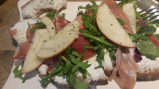 Belgian Restaurant «Le Pain Quotidien Broad Street», reviews and photos, 85 Broad St, New York, NY 10004, USA