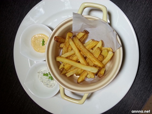 Pommes Frites - Hand-cut Potato Fries @ RM14