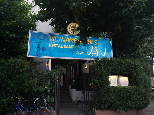 Quan Van Restaurant