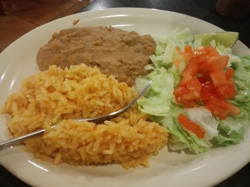 Mexican Restaurant «Cancun Mexican Restaurant», reviews and photos, 1411 Jiffy Blvd, Jourdanton, TX 78026, USA