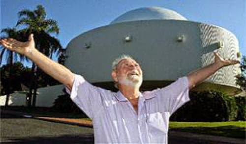 Gold Coast Ufo Baffles Experts Ufo Sighting 2011 Australia