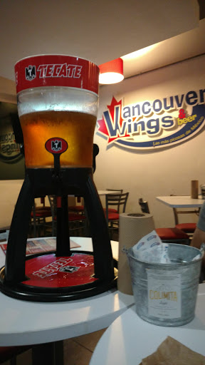 Vancouver Wings, Águilas 109, Residencial Esmeralda Norte, 28010 Colima, Col., México, Restaurante de alas de pollo | COL