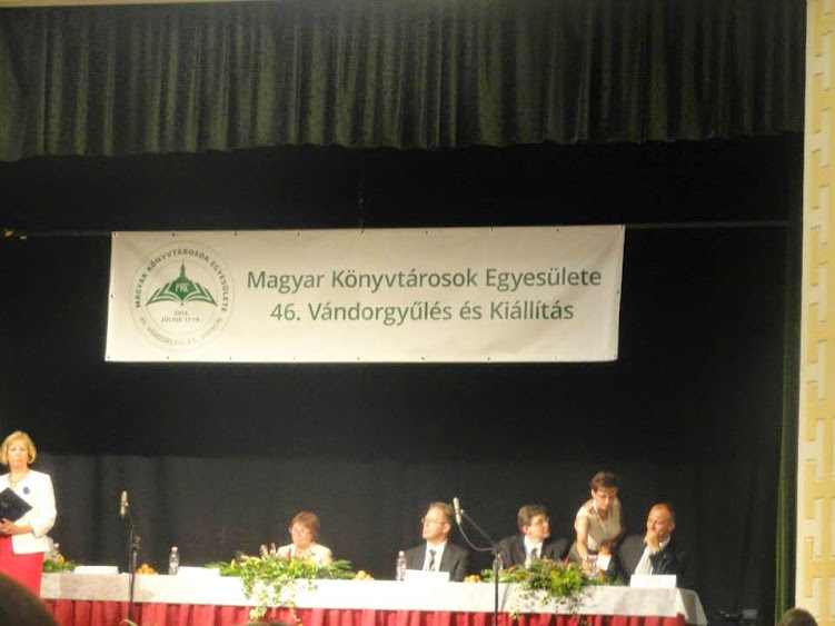 Nem sikerült betölteni a könyvtári párbeszédet