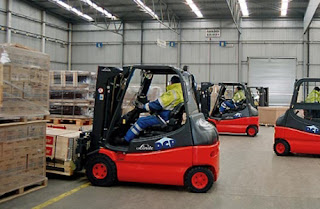 Xe nâng Linde Xe nang linde