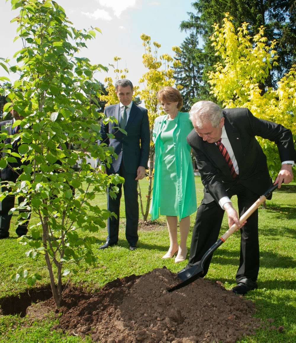 Președintele Republicii Cehe, Excelența Sa domnul Miloš Zeman, a fost oaspetele Familiei Regale Președintele Republicii Cehe, Excelența Sa domnul Miloš Zeman, a fost oaspetele Familiei Regale